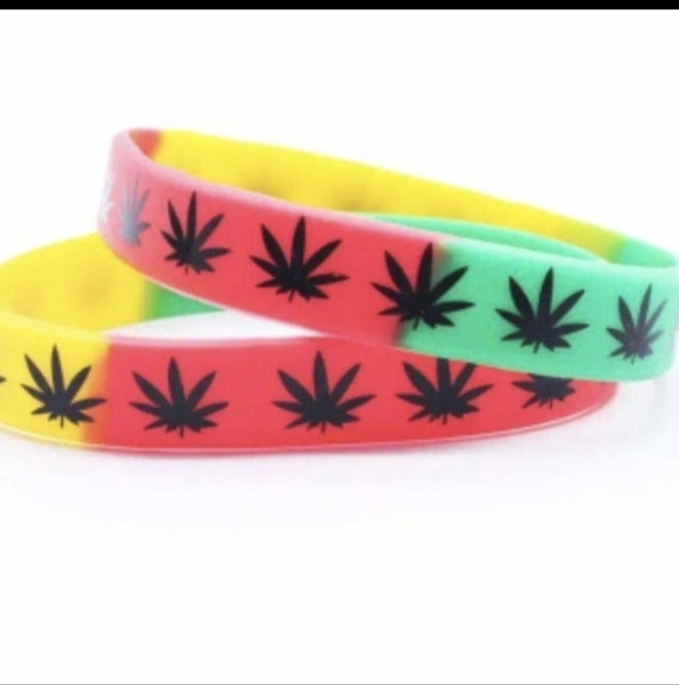 Red and Yellow Silicone Jewelry with Leaf Pattern